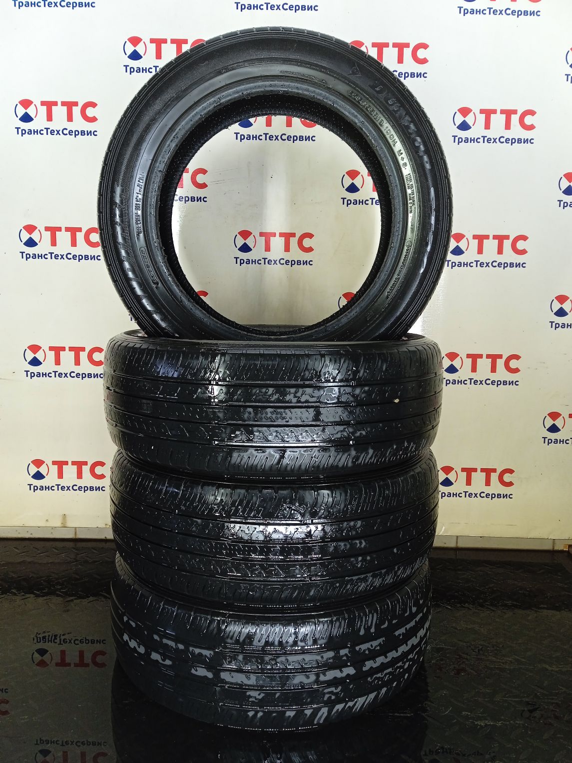 Шины Б\У Dunlop Grandtrek ST30 235/55R